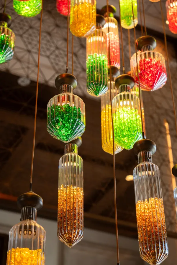 Mandarin Oriental Main Chandelier 6